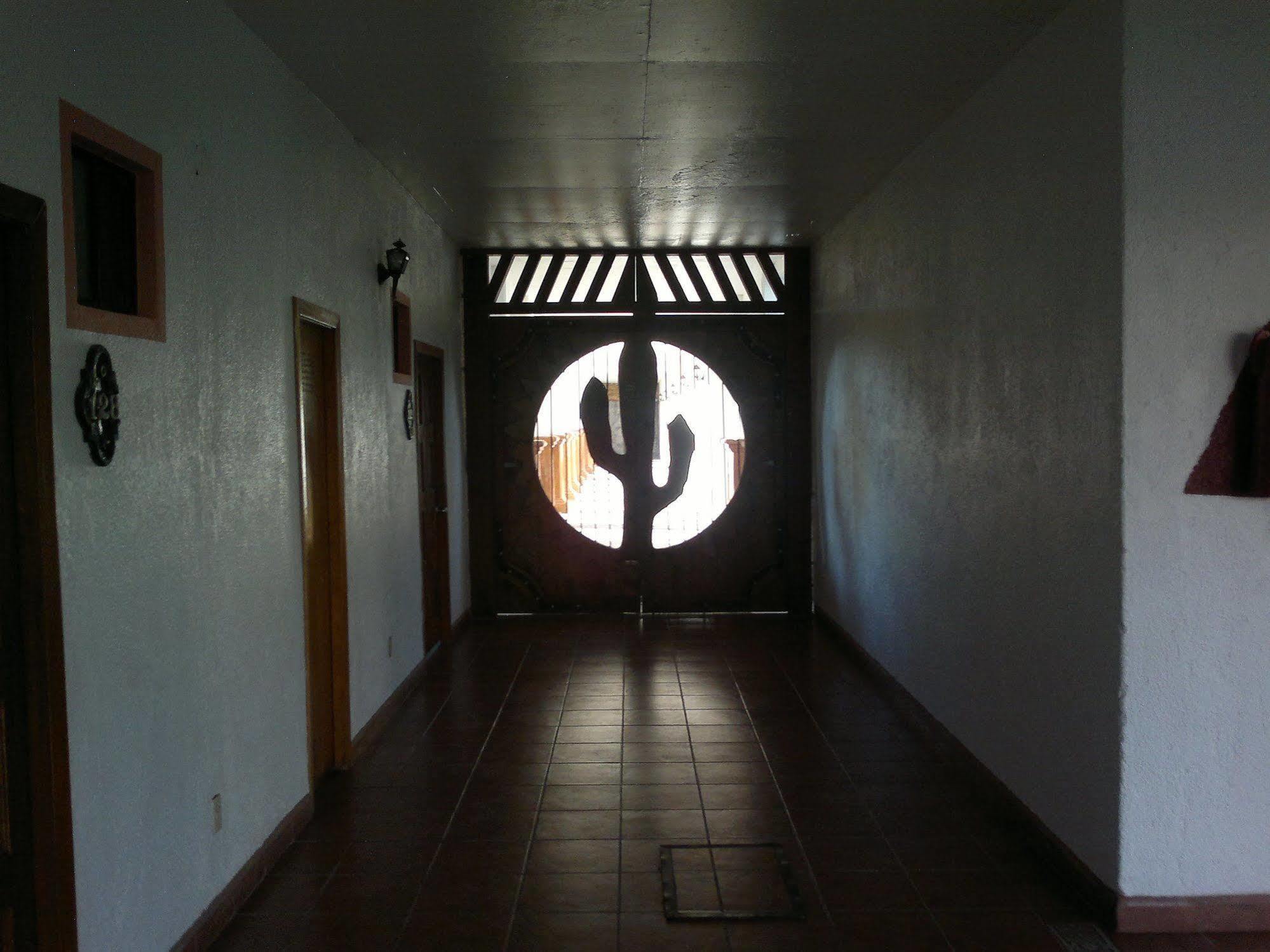 Hotel Mision Catavina エクステリア 写真
